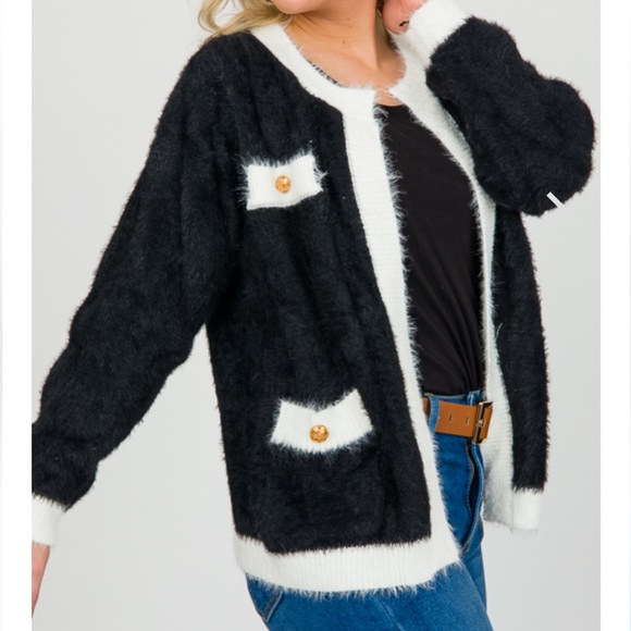 Cozy Fuzzy Black Color block Cardigan - Picture 3 of 4